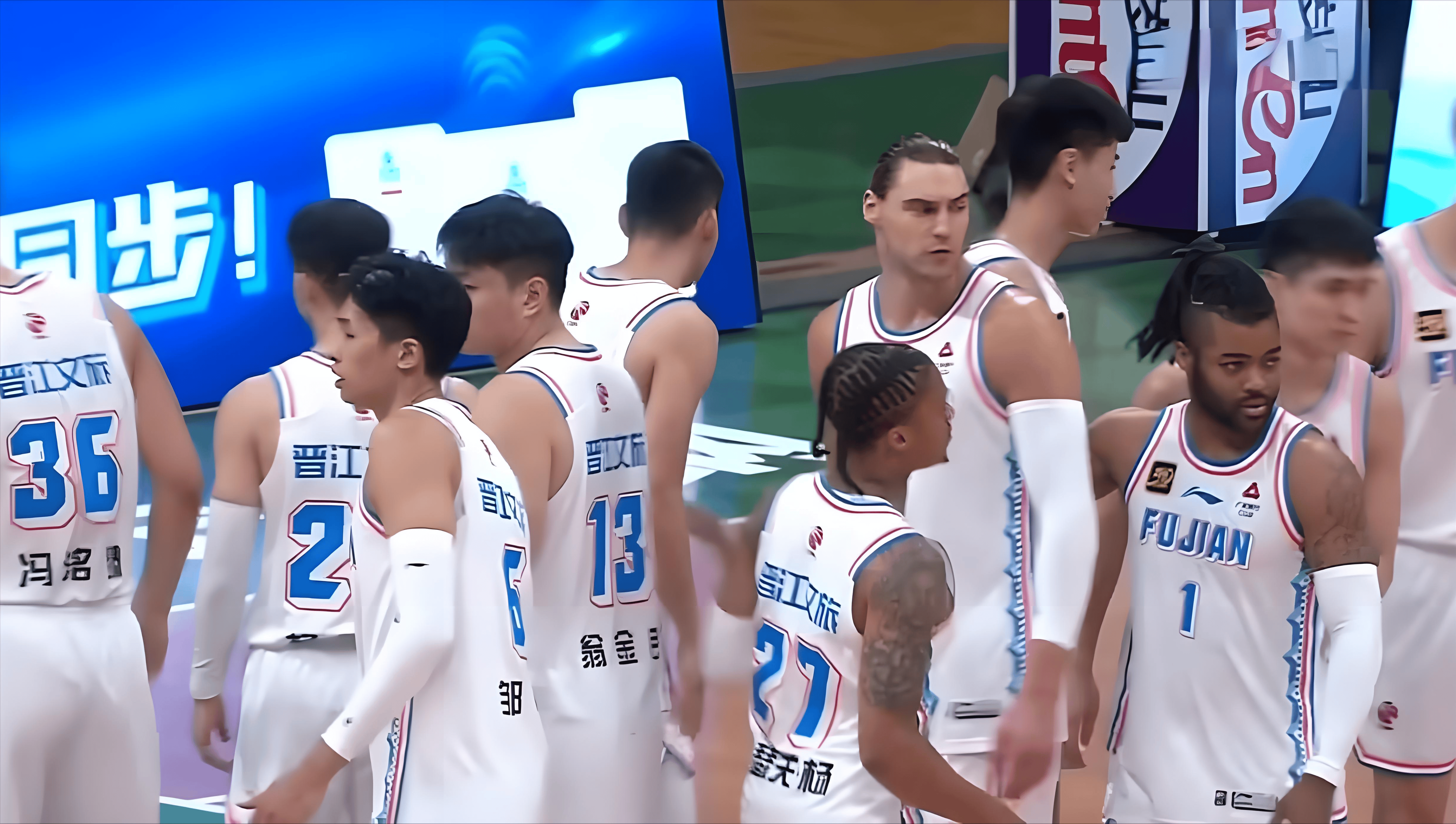 包含球员表现出色，球队士气高涨迎战下一场战役的词条