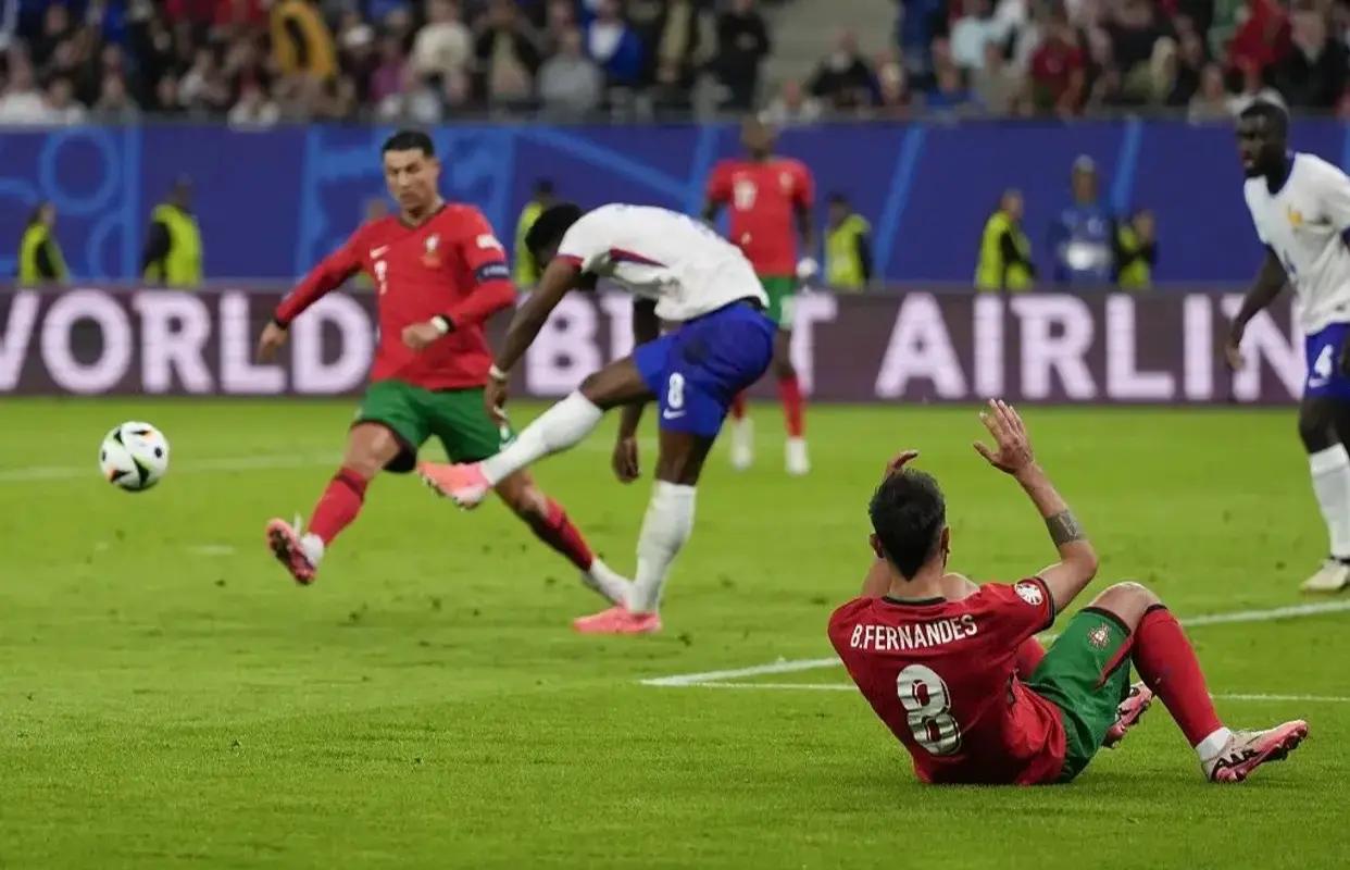 包含西班牙险胜瑞士，晋级欧洲杯半决赛的词条