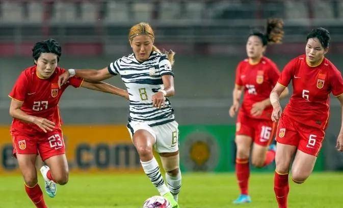 包含重庆女足客场不敌憾失争冠希望的词条