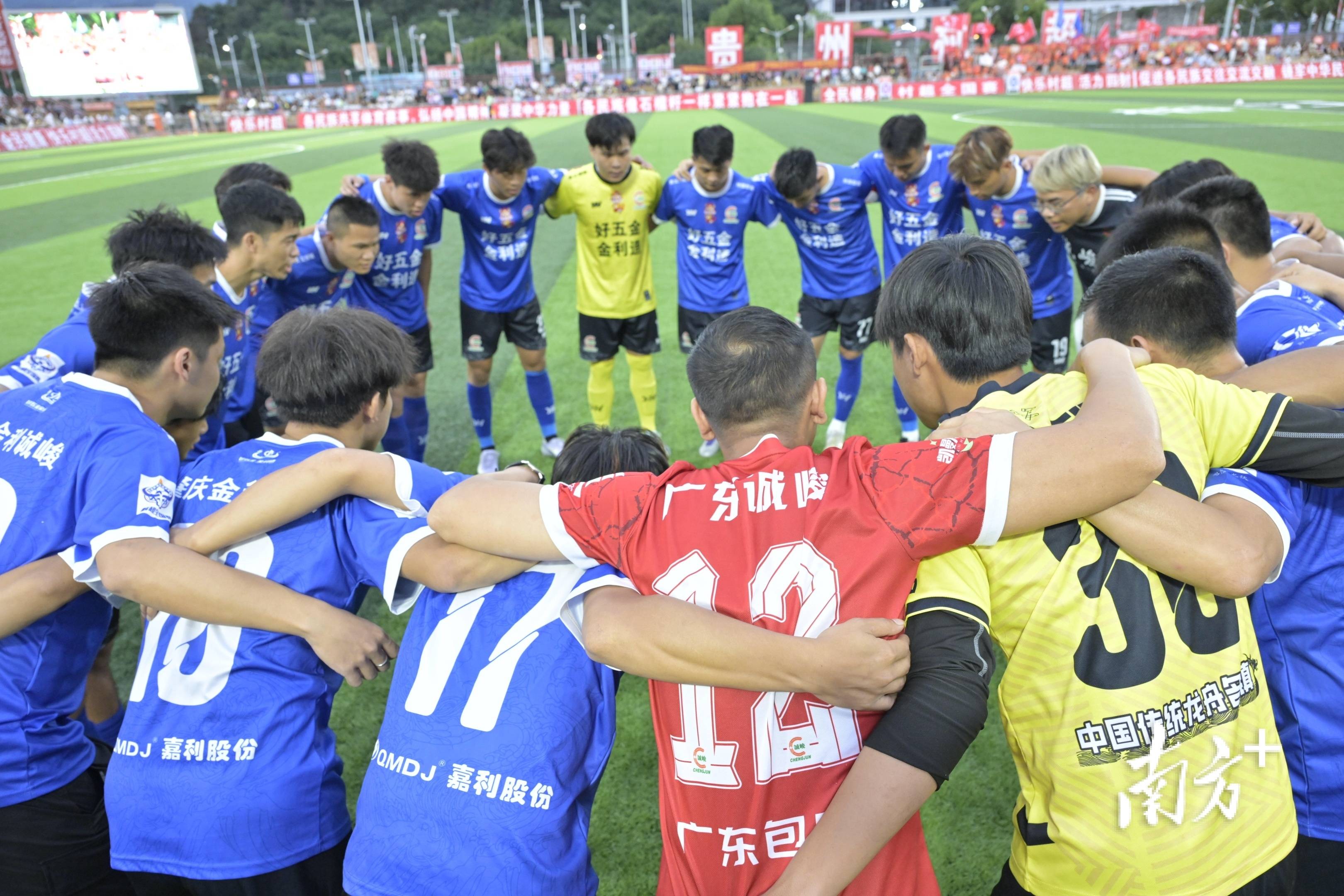 防守端表现抢眼,球队连续保持零封 防守端表现抢眼,球队连续保持零封