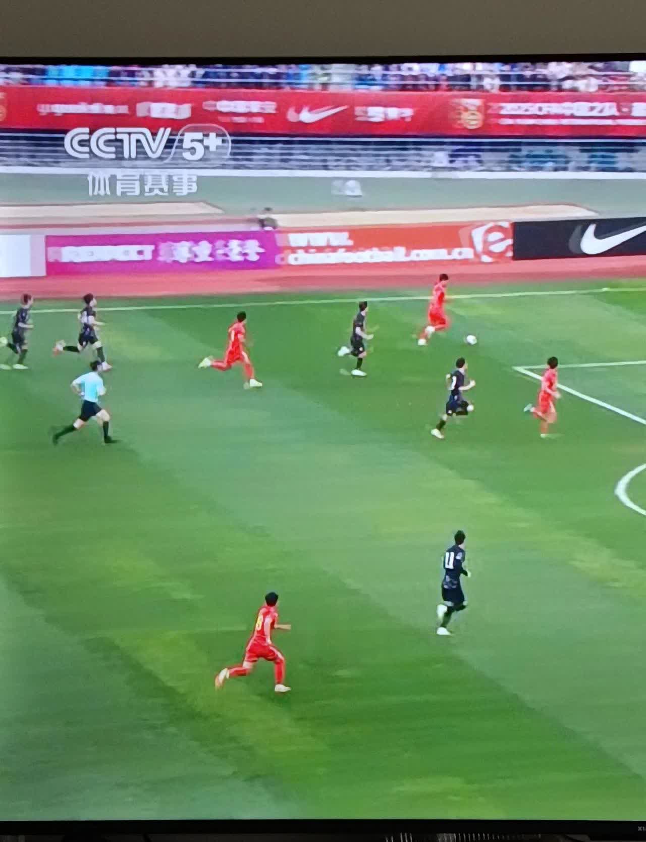 防守端表现抢眼,球队连续保持零封 防守端表现抢眼,球队连续保持零封