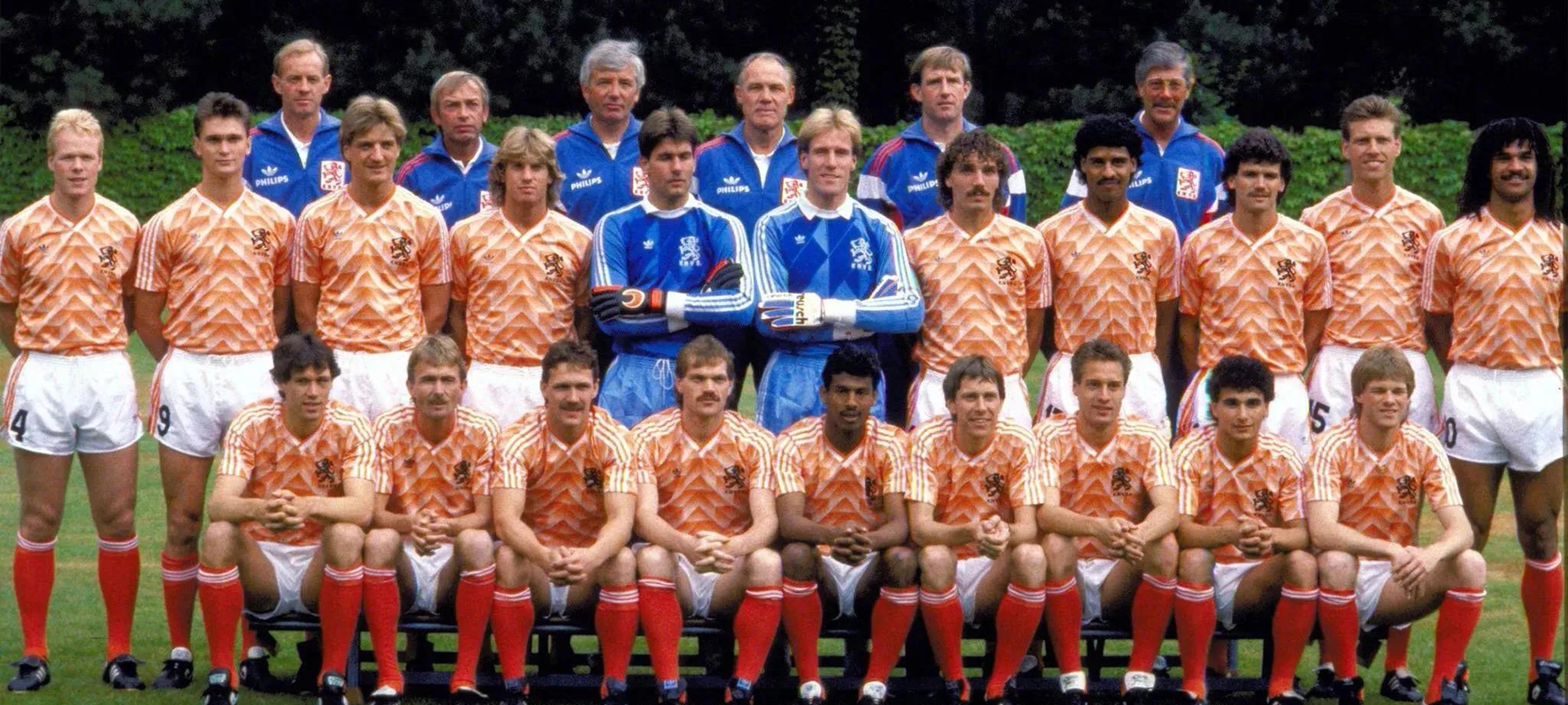 荷兰对阵捷克，决定晋级命运