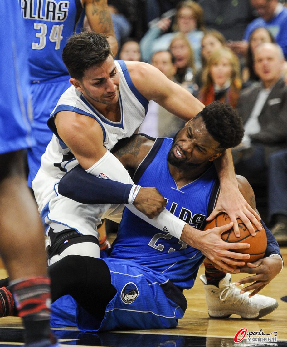 森林狼击败魔术取得两连胜