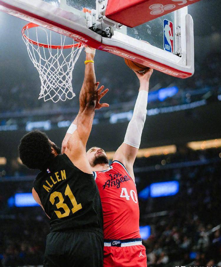 快船逆转热火，莱昂纳德关键三分