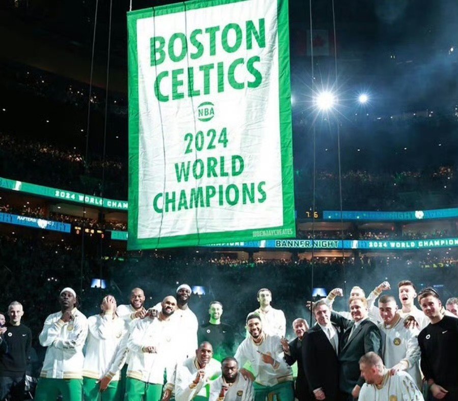 绿军背靠背轻取鹈鹕！泰伦卢赞球队团结