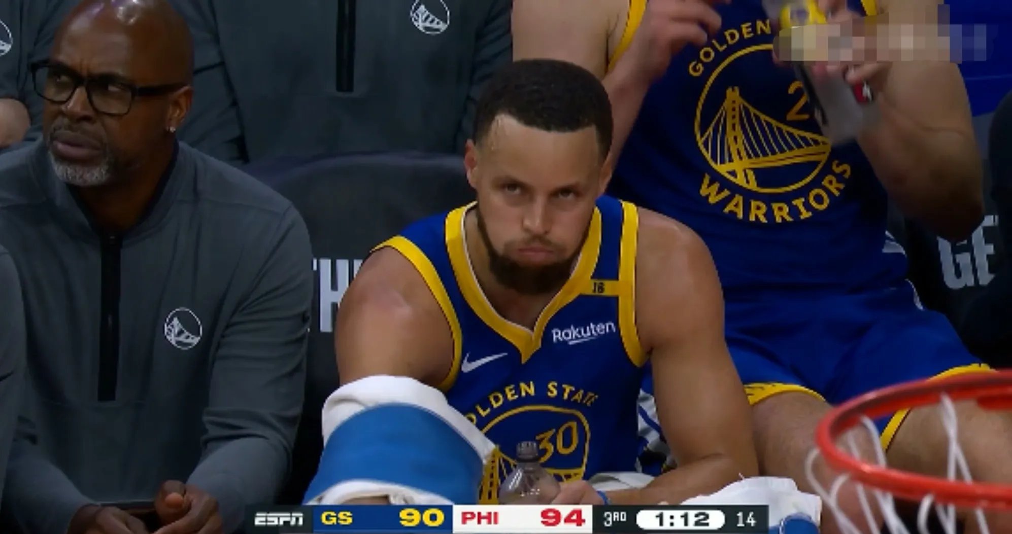 勇士主场惊险逆转，双枪砍下60分