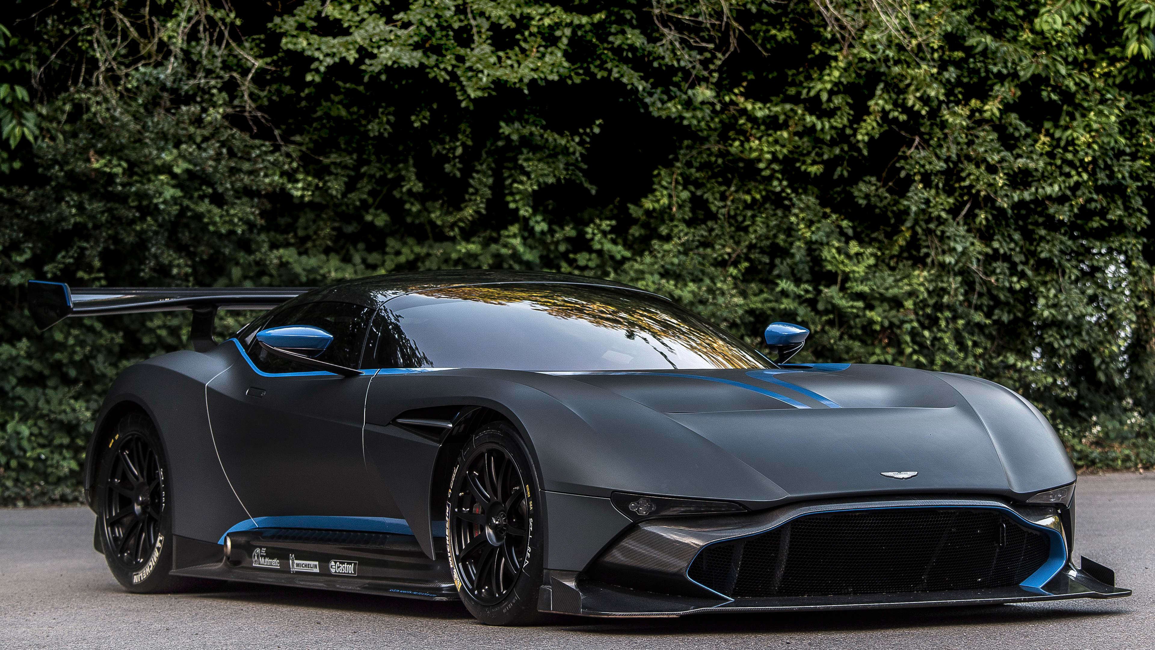 孤注一掷的蓝与白,2026世界杯A组,布罗佐维奇的血色一击如何让哥伦比亚在悬崖边缘重生